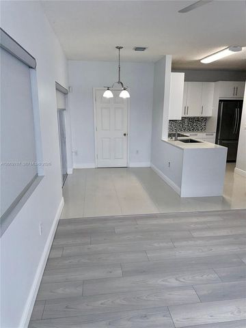 1704 SW 101st Terrace, Miramar, FL 33025