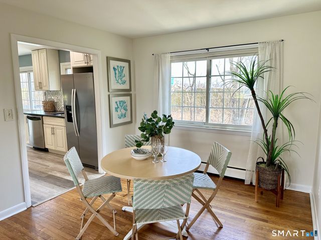 25 Dairy Farm Road, Norwalk, CT 06851