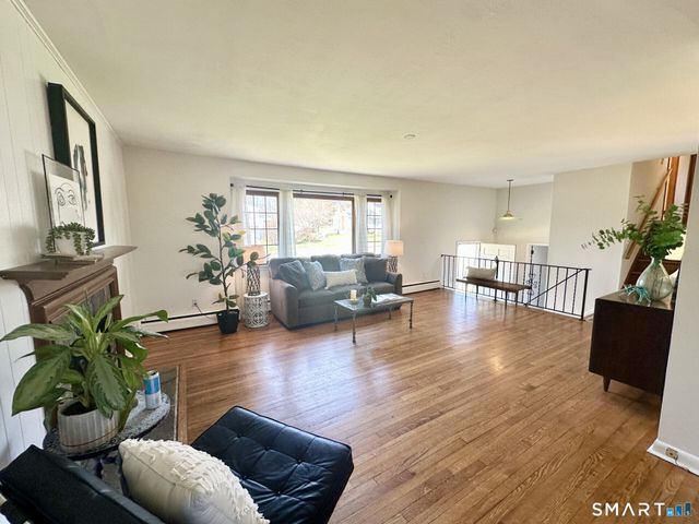 25 Dairy Farm Road, Norwalk, CT 06851