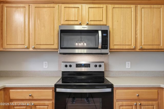 315 Orchard Way, Brandon, MS 39047