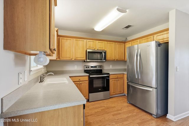 315 Orchard Way, Brandon, MS 39047