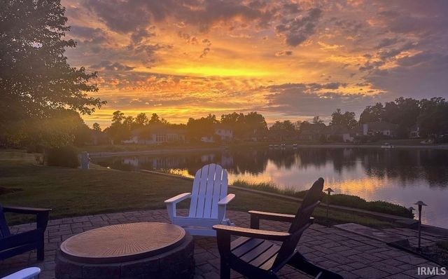 9811 Stowaway Cove, Fort Wayne, IN 46835