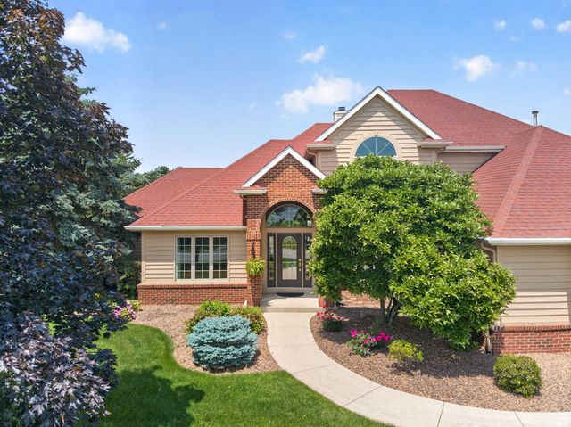 9811 Stowaway Cove, Fort Wayne, IN 46835