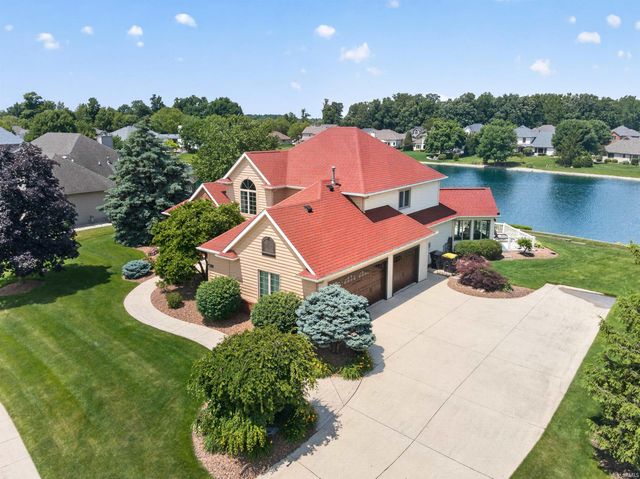 9811 Stowaway Cove, Fort Wayne, IN 46835