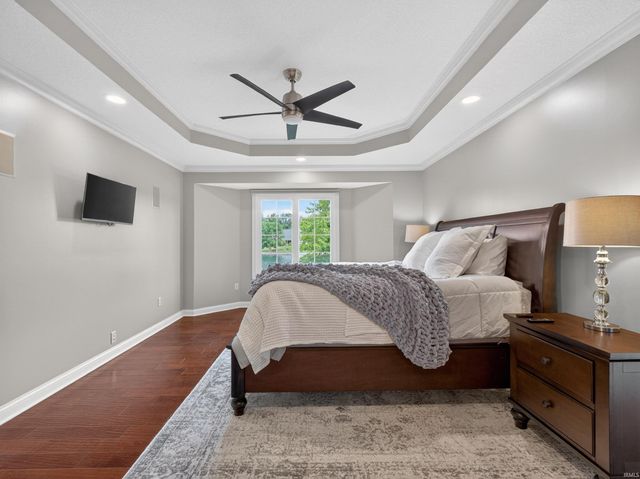 9811 Stowaway Cove, Fort Wayne, IN 46835