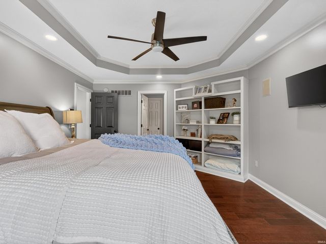9811 Stowaway Cove, Fort Wayne, IN 46835