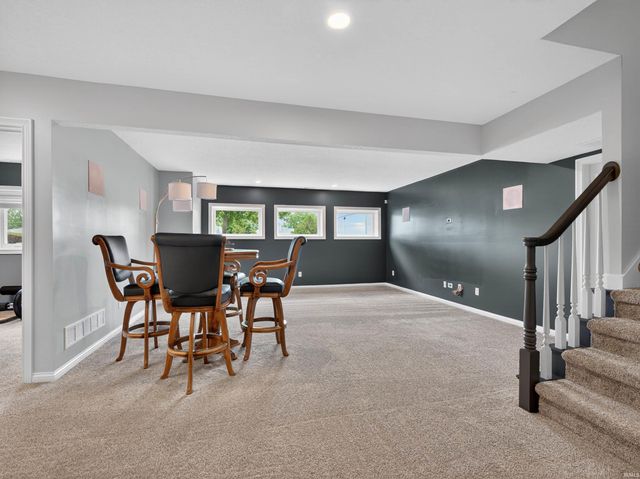 9811 Stowaway Cove, Fort Wayne, IN 46835