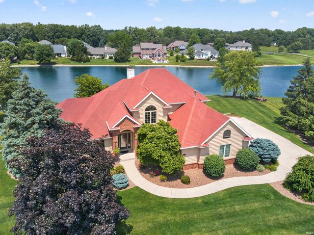 9811 Stowaway Cove, Fort Wayne, IN 46835