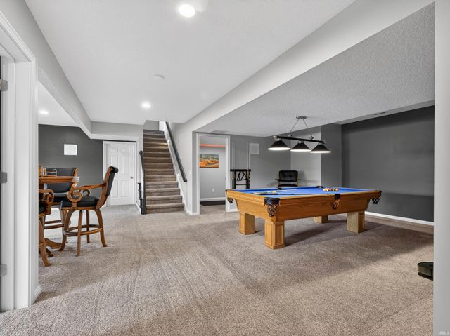 9811 Stowaway Cove, Fort Wayne, IN 46835