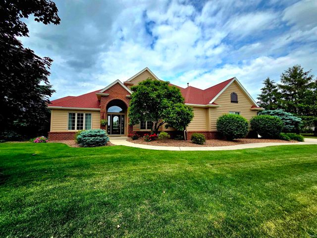 9811 Stowaway Cove, Fort Wayne, IN 46835