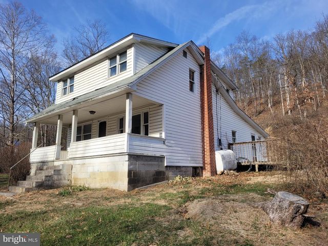 9492 CUMBERLAND RD, Springfield, WV 26763