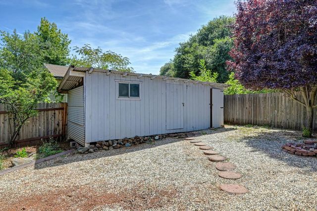 4020 Tammy Ln, Shingle Springs, CA 95682