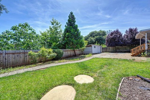 4020 Tammy Ln, Shingle Springs, CA 95682