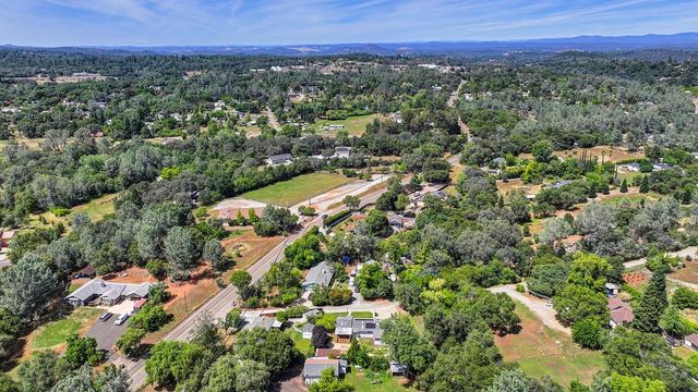 4020 Tammy Ln, Shingle Springs, CA 95682