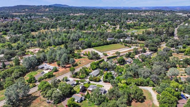 4020 Tammy Ln, Shingle Springs, CA 95682