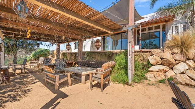 18629 Quail Trail Dr, Jamul, CA 91935