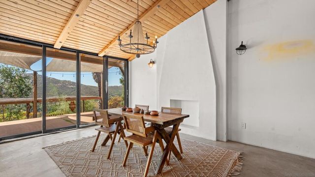 18629 Quail Trail Dr, Jamul, CA 91935