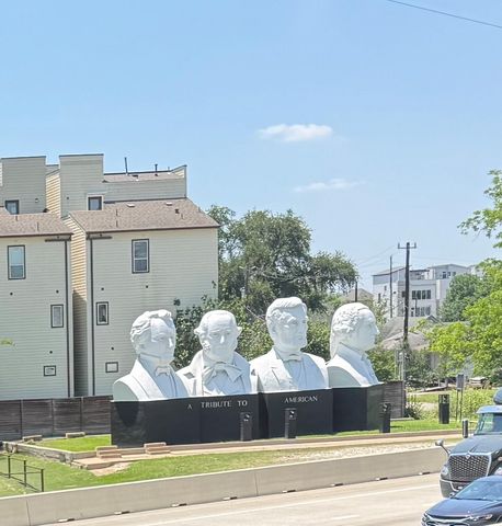 605 Kelley Street, Houston, TX 77009