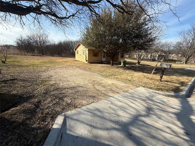 318 S Church Street, Hillsboro, TX 76645