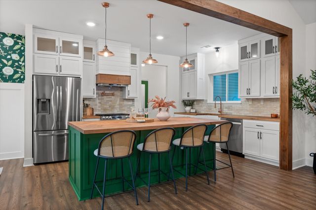 406 Green Brier Lane, Dunlap, TN 37327