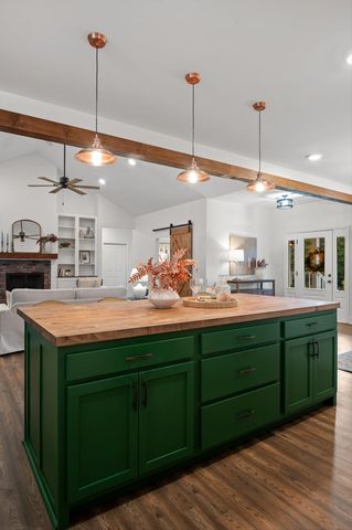 406 Green Brier Lane, Dunlap, TN 37327