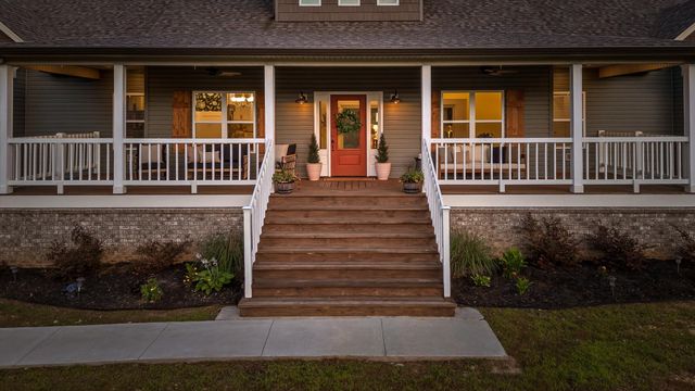 406 Green Brier Lane, Dunlap, TN 37327