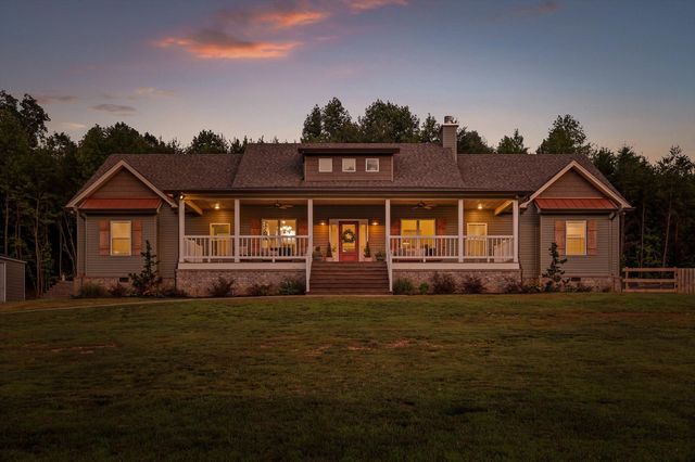 406 Green Brier Lane, Dunlap, TN 37327