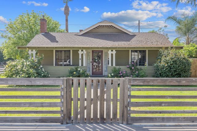 801 N Stevenson, Visalia, CA 93291