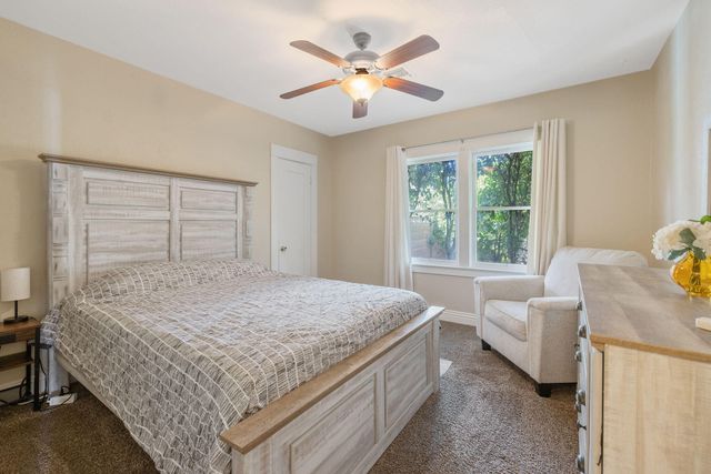 801 N Stevenson, Visalia, CA 93291