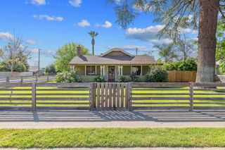 801 N Stevenson, Visalia, CA 93291
