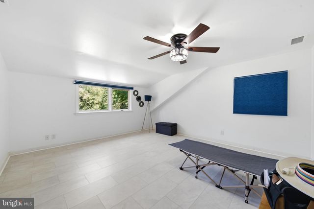 1416 BRYANT LN, Jenkintown, PA 19046