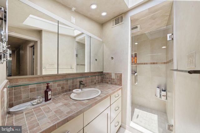 1416 BRYANT LN, Jenkintown, PA 19046