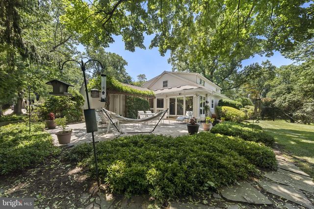 1416 BRYANT LN, Jenkintown, PA 19046
