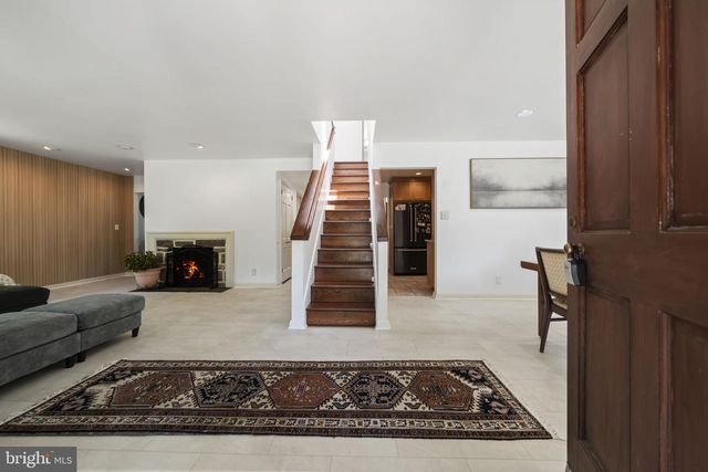 1416 BRYANT LN, Jenkintown, PA 19046
