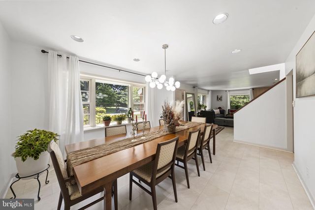 1416 BRYANT LN, Jenkintown, PA 19046