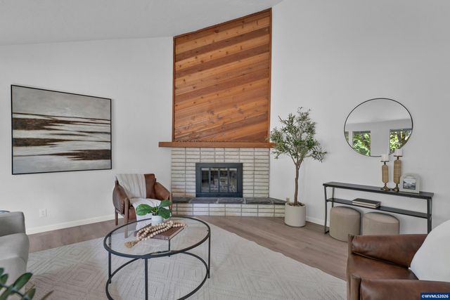 368 Autumn Pl, Corvallis, OR 97330