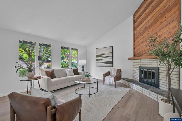 368 Autumn Pl, Corvallis, OR 97330