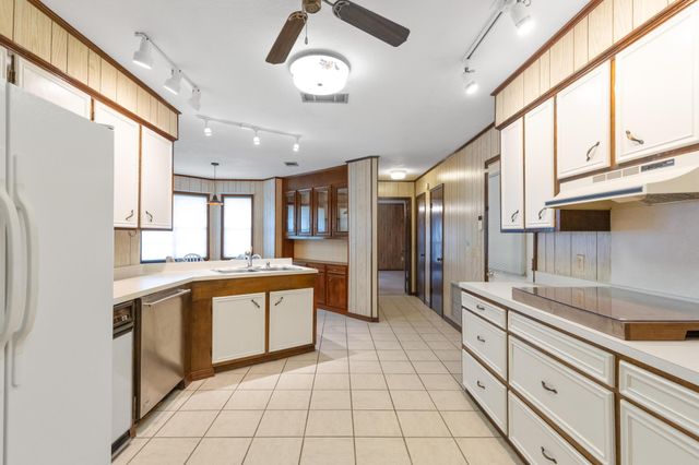 141 Burnt Bridge, Hattiesburg, MS 39402