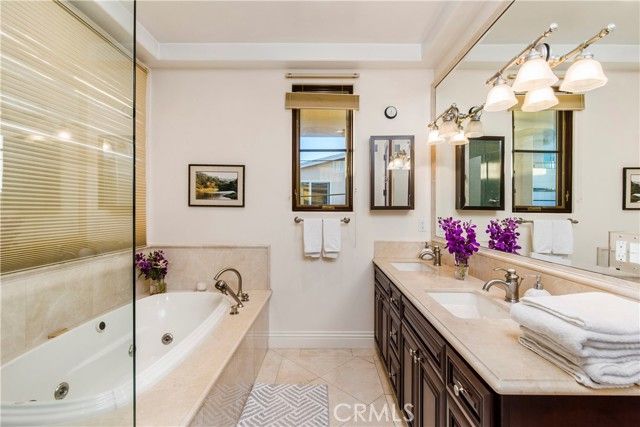 320 33rd, Manhattan Beach, CA 90266