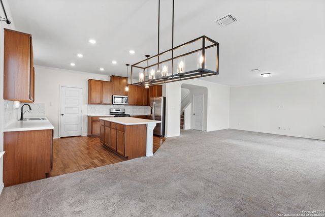 4911 Dalton Bend, Converse, TX 78109