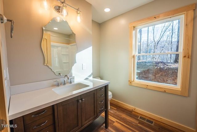 1135 Cherry Springs Lane, Trade, TN 37691