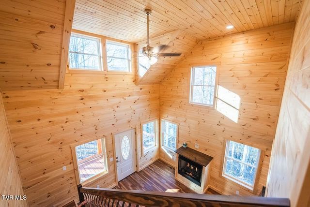 1135 Cherry Springs Lane, Trade, TN 37691