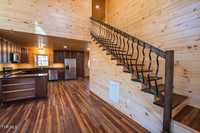 1135 Cherry Springs Lane, Trade, TN 37691