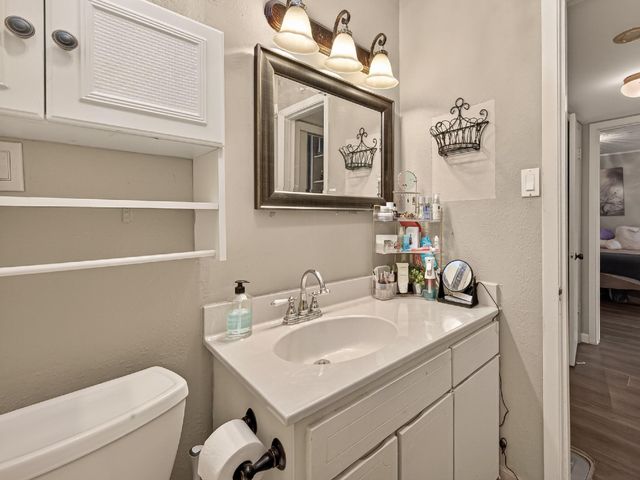 2511 Marilee Ln, Houston, TX 77057