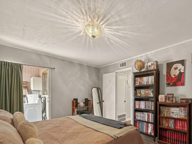 2511 Marilee Ln, Houston, TX 77057