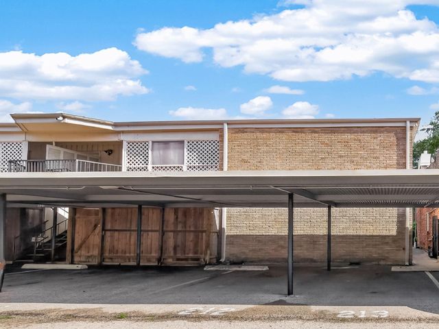 2511 Marilee Ln, Houston, TX 77057