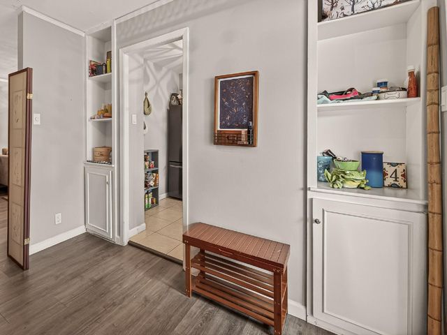 2511 Marilee Ln, Houston, TX 77057