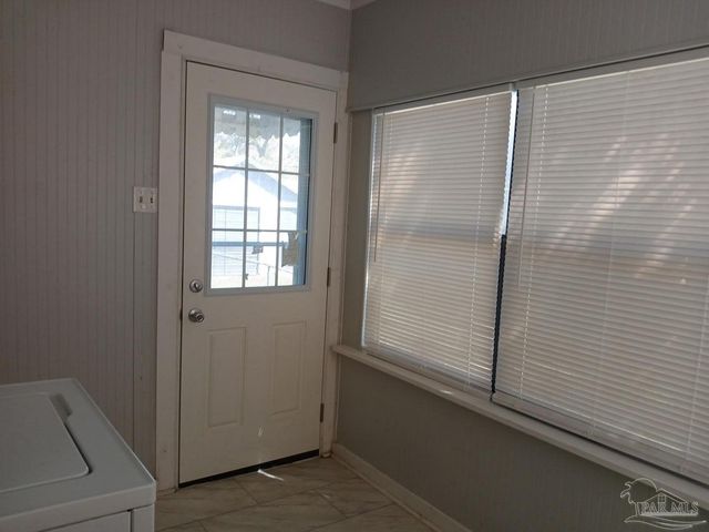 1318 Wilson Ave, Pensacola, FL 32507
