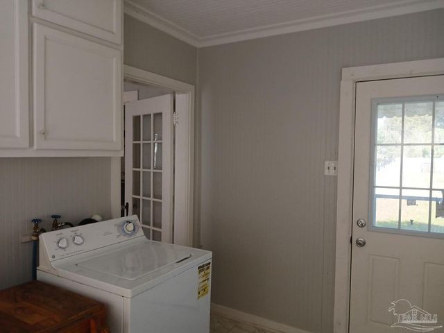 1318 Wilson Ave, Pensacola, FL 32507