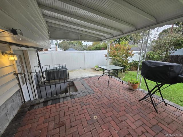 38 Ripley Drive, Northport, NY 11768